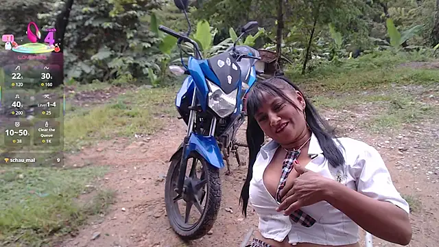Snapshot of andreu_mature chatting on 6, 3, 2026 andreu mature online show from 6, 3, 2026