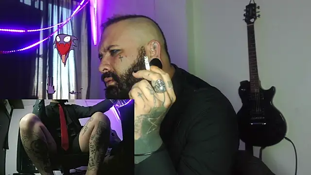 Snapshot of darkclothes chatting on 1, 1, 2025 darkclothes online show from 1, 1, 2025