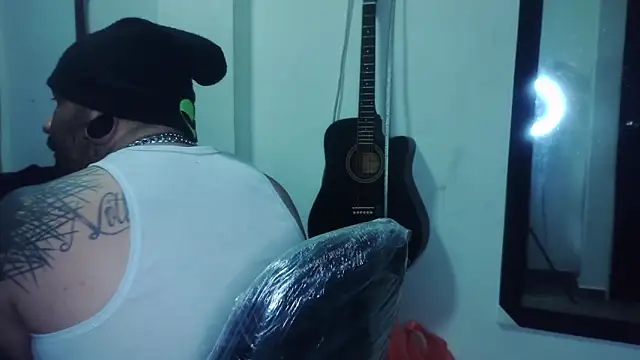 Snapshot of darkclothes chatting on 11, 2, 2025 darkclothes online show from 11, 2, 2025