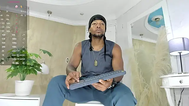 Snapshot of RicoBrown777_ chatting on 27, 5, 2026 RicoBrown777 online show from 27, 5, 2026