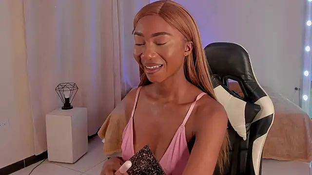 Snapshot of SavannahWildee chatting on 16, 1, 2025 SavannahWildee online show from 16, 1, 2025