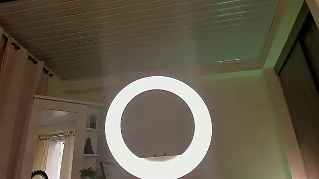 Snapshot of SavannahWildee chatting on 16, 3, 2025 SavannahWildee online show from 16, 3, 2025