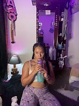 Snapshot of iam_valery chatting on 16, 9, 2025 iam valery online show from 16, 9, 2025