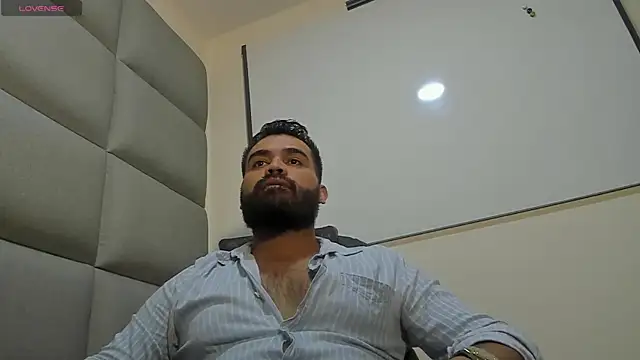 JEAN  TAUREAU online show from 9, 1, 2026