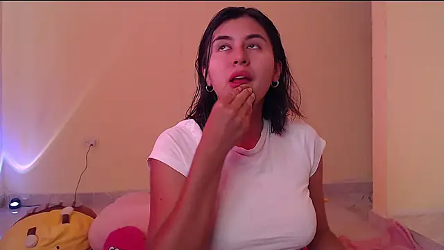  maiahairy  online show from 7, 1, 2025