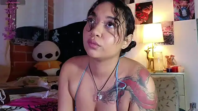 Snapshot of _octavia_ chatting on 17, 2, 2025 octavia online show from 17, 2, 2025