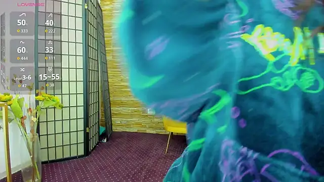 AishaRouhi online show from 28, 10, 2025