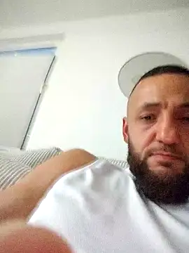 Snapshot of Reeeks69 chatting on 19, 4, 2026 Reeeks69 online show from 19, 4, 2026