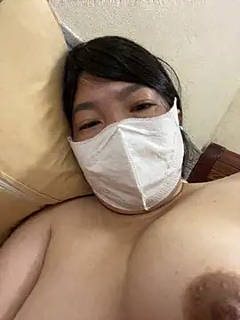 Snapshot of Hachi_Sweetbabie_ chatting on 24, 5, 2026 Hachi Sweetbabie online show from 24, 5, 2026