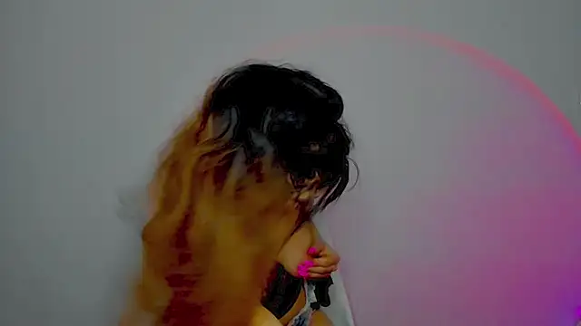 Snapshot of aishahottie chatting on 11, 12, 2024 aishahottie online show from 11, 12, 2024