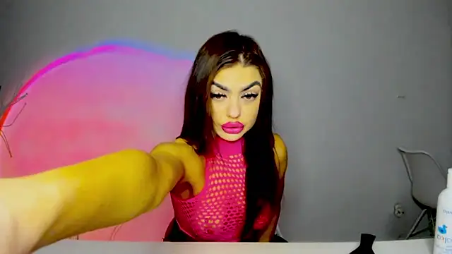 Snapshot of aishahottie chatting on 16, 3, 2025 aishahottie online show from 16, 3, 2025