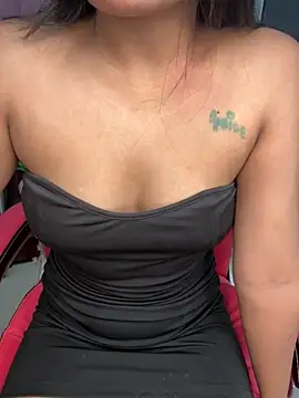 LeisyXO online show from 30, 10, 2025