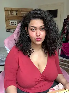Curvydesifromgermany online show from 1, 4, 2026