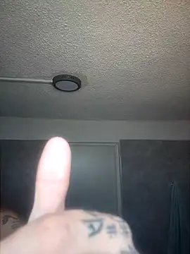 Snapshot of Hunnyhunty420 chatting on 12, 4, 2026 Hunnyhunty420 online show from 12, 4, 2026