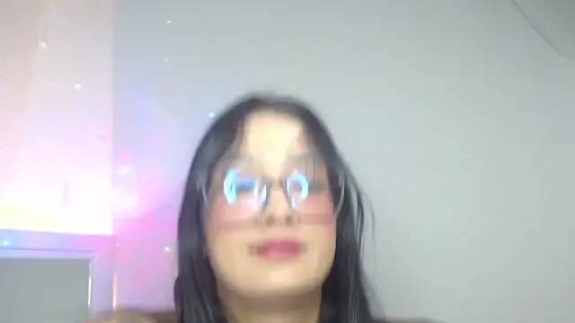 mariiana-diaz online show from 2, 6, 2026