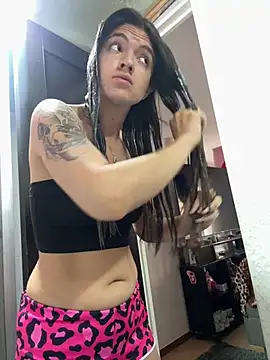 Snapshot of annavi_ chatting on 8, 7, 2026 annavi online show from 8, 7, 2026