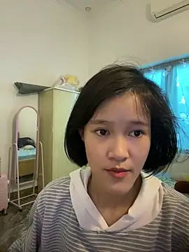 Snapshot of thithi8369 chatting on 24, 12, 2024 thithi8369 online show from 24, 12, 2024