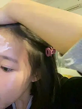 Snapshot of thithi8369 chatting on 27, 12, 2024 thithi8369 online show from 27, 12, 2024