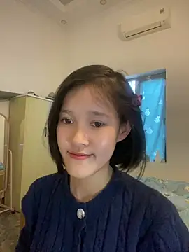 Snapshot of thithi8369 chatting on 2, 3, 2025 thithi8369 online show from 2, 3, 2025