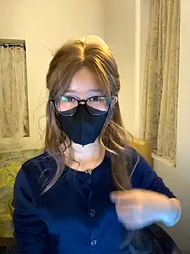 Snapshot of thithi8369 chatting on 4, 10, 2025 thithi8369 online show from 4, 10, 2025