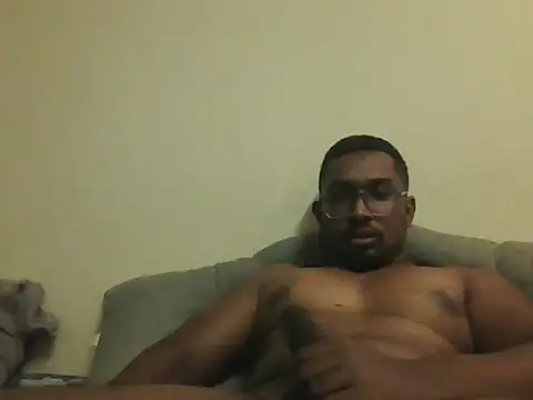 Snapshot of chennaibull101 chatting on 7, 5, 2026 chennaibull101 online show from 7, 5, 2026