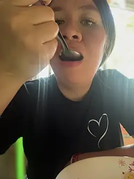 Emiily lee online show from 14, 12, 2025