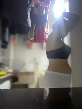 Emiily lee online show from 6, 3, 2026