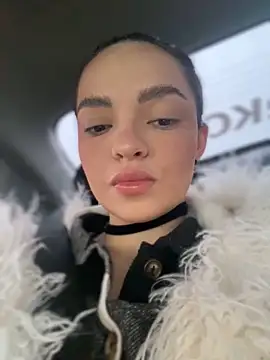 Snapshot of AnaWest chatting on 11, 2, 2025 AnaWest online show from 11, 2, 2025