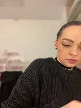 Snapshot of AnaWest chatting on 10, 3, 2025 AnaWest online show from 10, 3, 2025