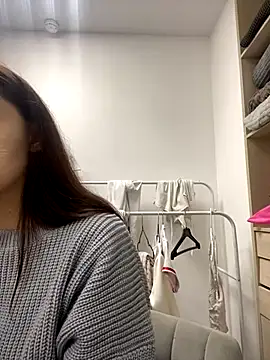 Snapshot of AnaWest chatting on 18, 10, 2025 AnaWest online show from 18, 10, 2025