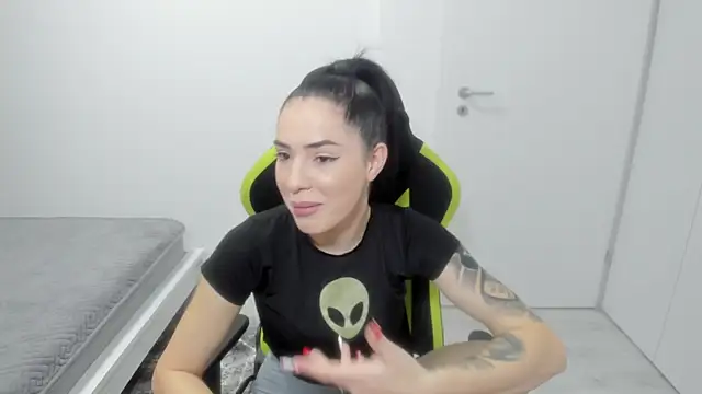 Emmapmg online show from 17, 2, 2026