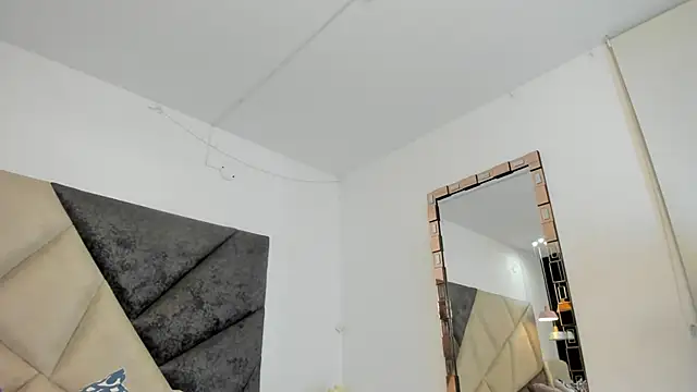 Snapshot of BonnieCute_ chatting on 6, 2, 2026 BonnieCute online show from 6, 2, 2026