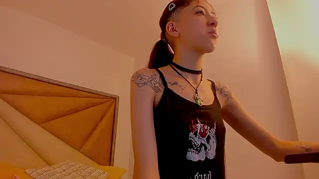 Snapshot of BonnieCute_ chatting on 12, 2, 2026 BonnieCute online show from 12, 2, 2026