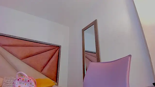 Snapshot of BonnieCute_ chatting on 15, 2, 2026 BonnieCute online show from 15, 2, 2026