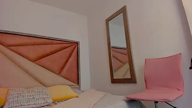 Snapshot of BonnieCute_ chatting on 28, 2, 2026 BonnieCute online show from 28, 2, 2026