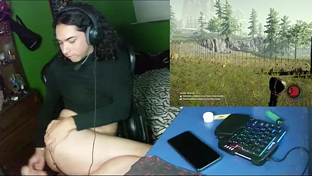Snapshot of MeowFelina chatting on 2, 2, 2025 MeowFelina online show from 2, 2, 2025