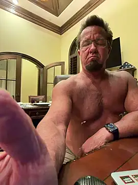 sluttydylan online show from 7, 6, 2026