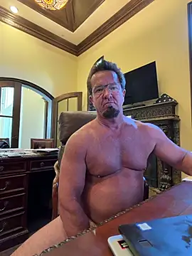 sluttydylan online show from 9, 6, 2026