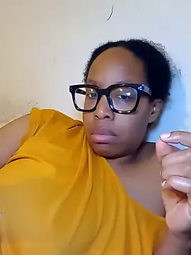 madamsensuale online show from 4, 2, 2025