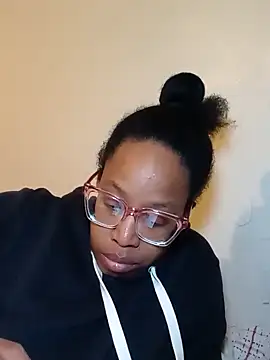 madamsensuale online show from 25, 2, 2025