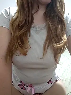 Snapshot of lucyredhead chatting on 11, 2, 2026 lucyredhead online show from 11, 2, 2026