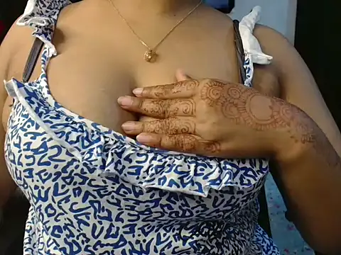 Unlucky-flowers online show from 2, 4, 2026