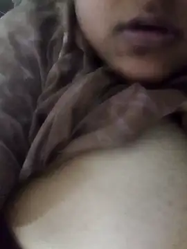 smile pretty online show from 8, 1, 2025