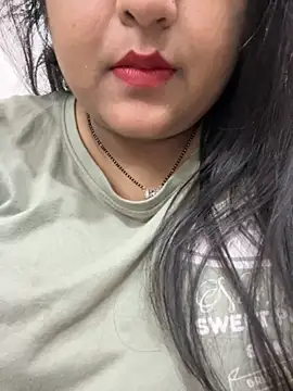 smile pretty online show from 14, 10, 2025