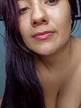 Blushing Katy online show from 2, 2, 2025