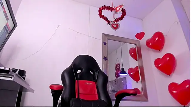 Snapshot of angel_hardy_dl chatting on 13, 2, 2026 angel hardy dl online show from 13, 2, 2026