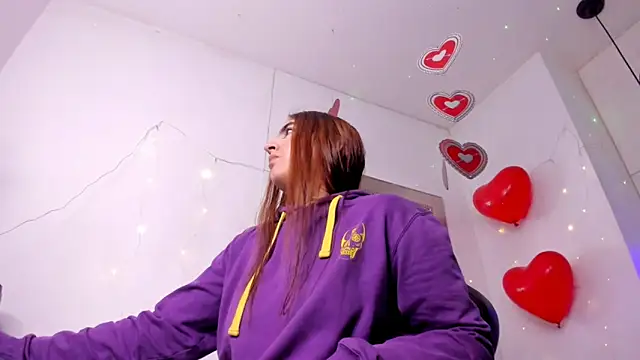 Snapshot of angel_hardy_dl chatting on 14, 4, 2026 angel hardy dl online show from 14, 4, 2026