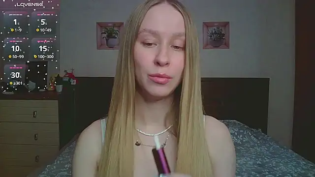 Snapshot of Lily__Devil chatting on 17, 1, 2026 Lily Devil online show from 17, 1, 2026