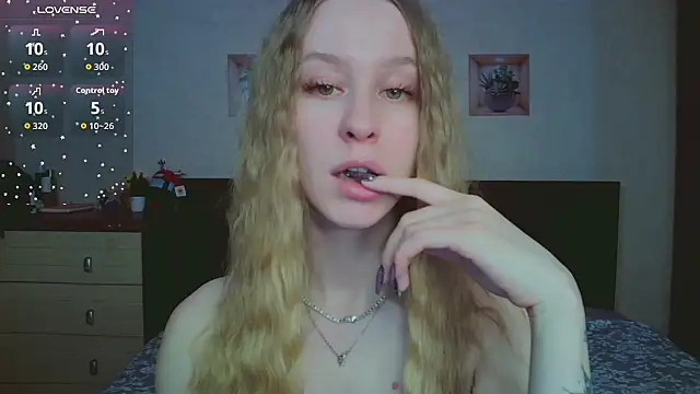 Snapshot of Lily__Devil chatting on 26, 2, 2026 Lily Devil online show from 26, 2, 2026