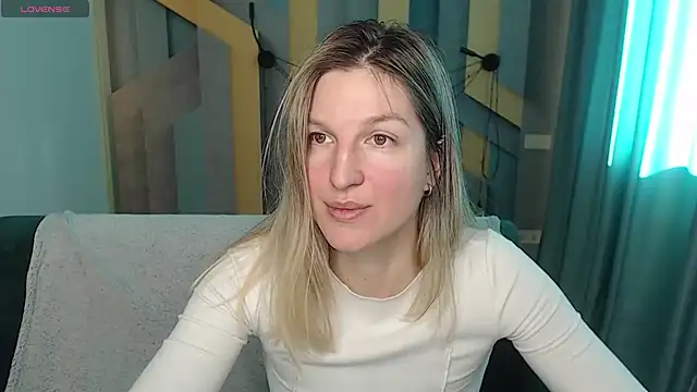 EmilyWalkeri online show from 19, 2, 2026
